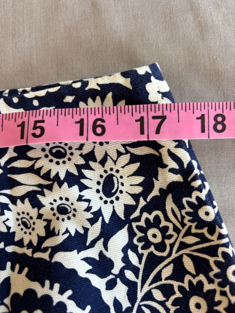 Talbots Navy & White Paisley Medallion A-Line Mini Skirt Feminine Size 12 - Picture 4 of 6